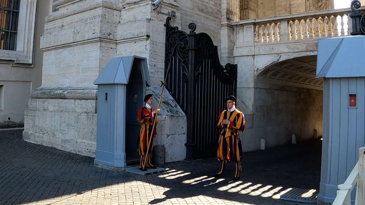 Miten vierailla Vatikaanissa